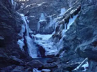 Cascade de la Lance l’hiver.
