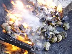 3. La résine s'enflamme.