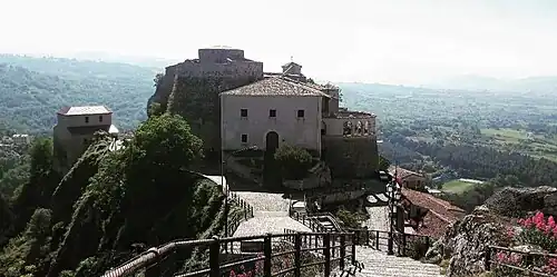 Entrée du château médiéval.