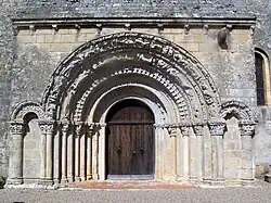 Le portail en façade sud (sept.&nbsp;2012)