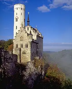 Château de Lichtenstein (XIIIe siècle), en Allemagne.