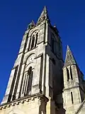 La flèche de l'église (août 2014)
