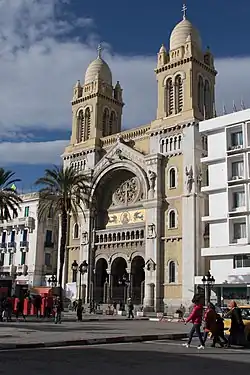 Cathédrale Saint-Vincent-de-Paul.