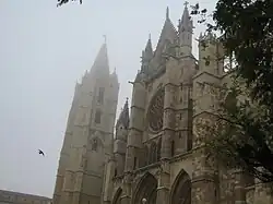 La cathédrale vue vers le sud-ouest.