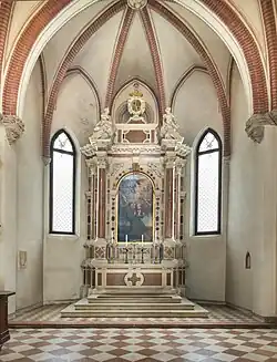 Troisième chapelle de gauche dédiée à la famille Loschi.