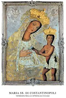 L'icône d'Hodigitria du XVIe siècle avec sa riza.