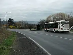 Un bus arrêté au terminus Ceyrat Pradeaux