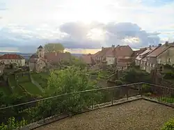 Exemple d'« œil dans un nuage » au-dessus de l'abbaye de Château-Chalon.