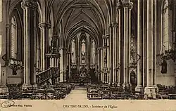 Intérieur de l'Église Saint-Jean-Baptiste 1880/1920.