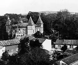 Vue d'ensemble du château, début XXe&nbsp;siècle