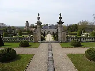 Le château de Brécy