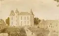Le château de Cicé en 1912 avant qu'il ne soit réduit à l'état de ruines.