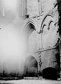 Intérieur du donjon avant 1917.