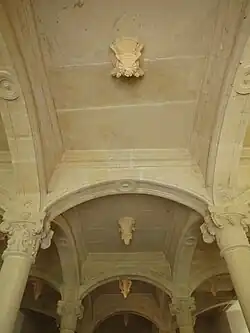 Détails d'un des caissons Renaissance de la voûte.