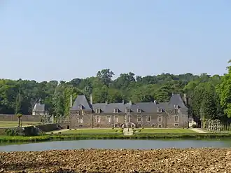 Image illustrative de l’article Château de la Ville Huchet