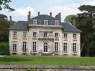 Le château de Saint-Gratien
