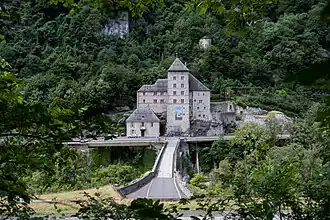 Image illustrative de l’article Château de Saint-Maurice
