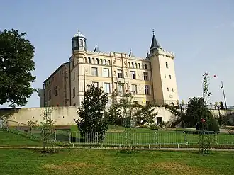 Le Château
