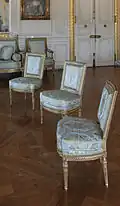 Chaises estampillées Georges Jacob, grand cabinet du Dauphin, château de Versailles.