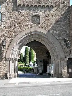 L'entrée des visiteurs.