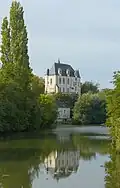 Le château vu depuis le Pont Neuf.