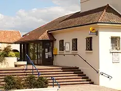 L'agence postale communale.