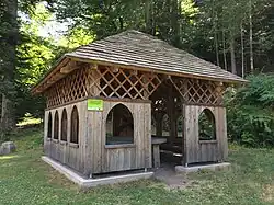 Rénové en 2016, le Chalet de l'empereur au lieu-dit du Breuil.