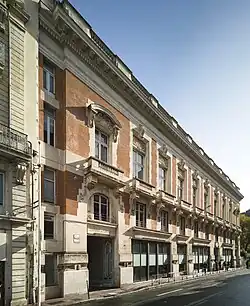 Fumel : façade du XXe&nbsp;siècle rue d'Alsace-Lorraine.