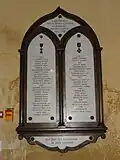 Plaque monument aux morts dans l'église.