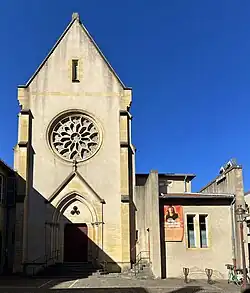 Description de cette image, également commentée ci-après