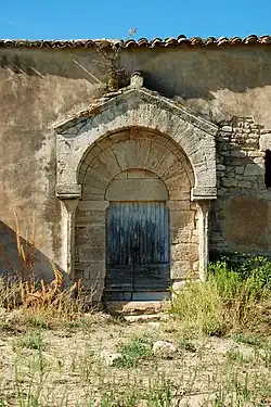 Le portail roman du XIIe&nbsp;siècle.