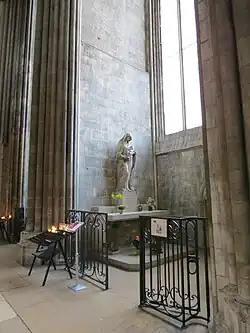 Photo de la chapelle depuis le collatéral
