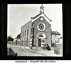 La chapelle Ste-Geneviève.