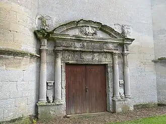 Portail de style classique