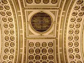Plafond de la chapelle funéraire des évêques.