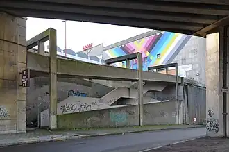 Escalier entre le parking nord et la rue de l'Ancre.