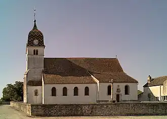L'église paroissiale, sous le vocable de saint Grégoire le Grand.