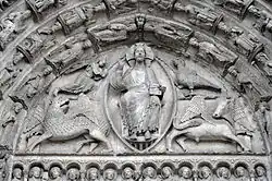 Tympan : le Christ entouré du tétramorphe