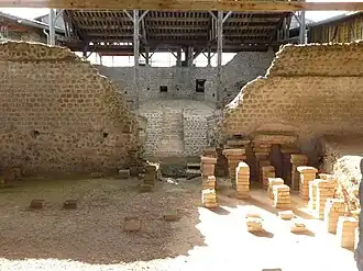Fours et pilettes d'hypocaustes.