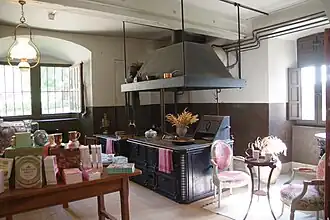 Les anciennes cuisines.