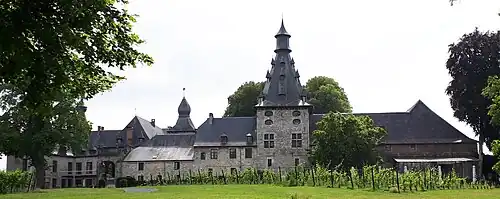 Château de Bioul.