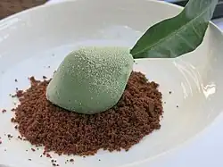 Photographie en couleur, représentant un trompe-l'œil culinaire.