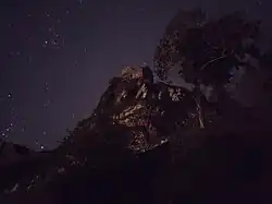 Château de la roche Maurice vu de nuit