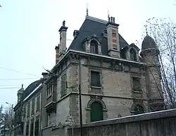Château du Mouillon.