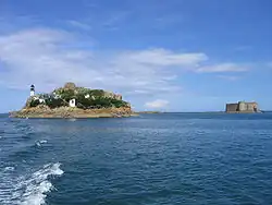 Description de l'image Chateau du Taureau 6.JPG.