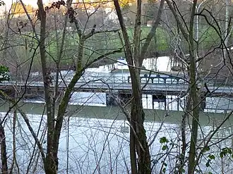 Déversoir de la Ronceen janvier 2014.