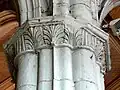 Chapiteau de la nef.