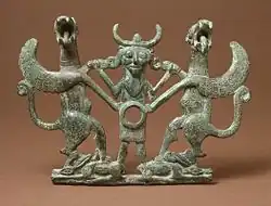 Joue de mors de cheval en bronze du Luristan avec motif « Maître des animaux », environ 700 av. J.-C.