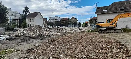 &nbsp;Destruction de la chapelle, vu coté parc du Souvenir.