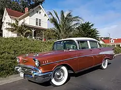 Bel Air 1957 Door Sedan garée à San Francisco.